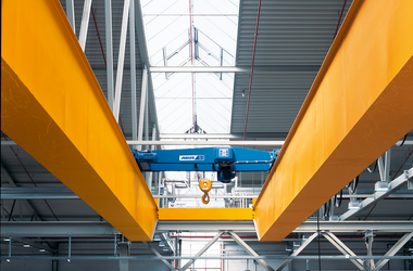 Close-up of ABUS double rail trolley type DQA on ABUS overhead travelling crane at Bienhaus company in Schlüchtern, Germany