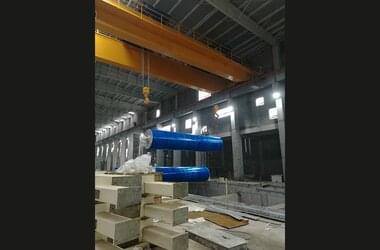 Double-girder traveling crane with load capacity of 32 t at Longchen Paper Group in Taiwan