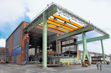 ABUS double rail trolley type D on ABUS double girder overhead travelling crane in the company BTV in Bremen