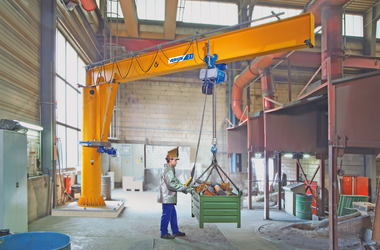 ABUS chain hoist ABUCompact GM6 on ABUS slewing crane in the company Habermann in Wiehl